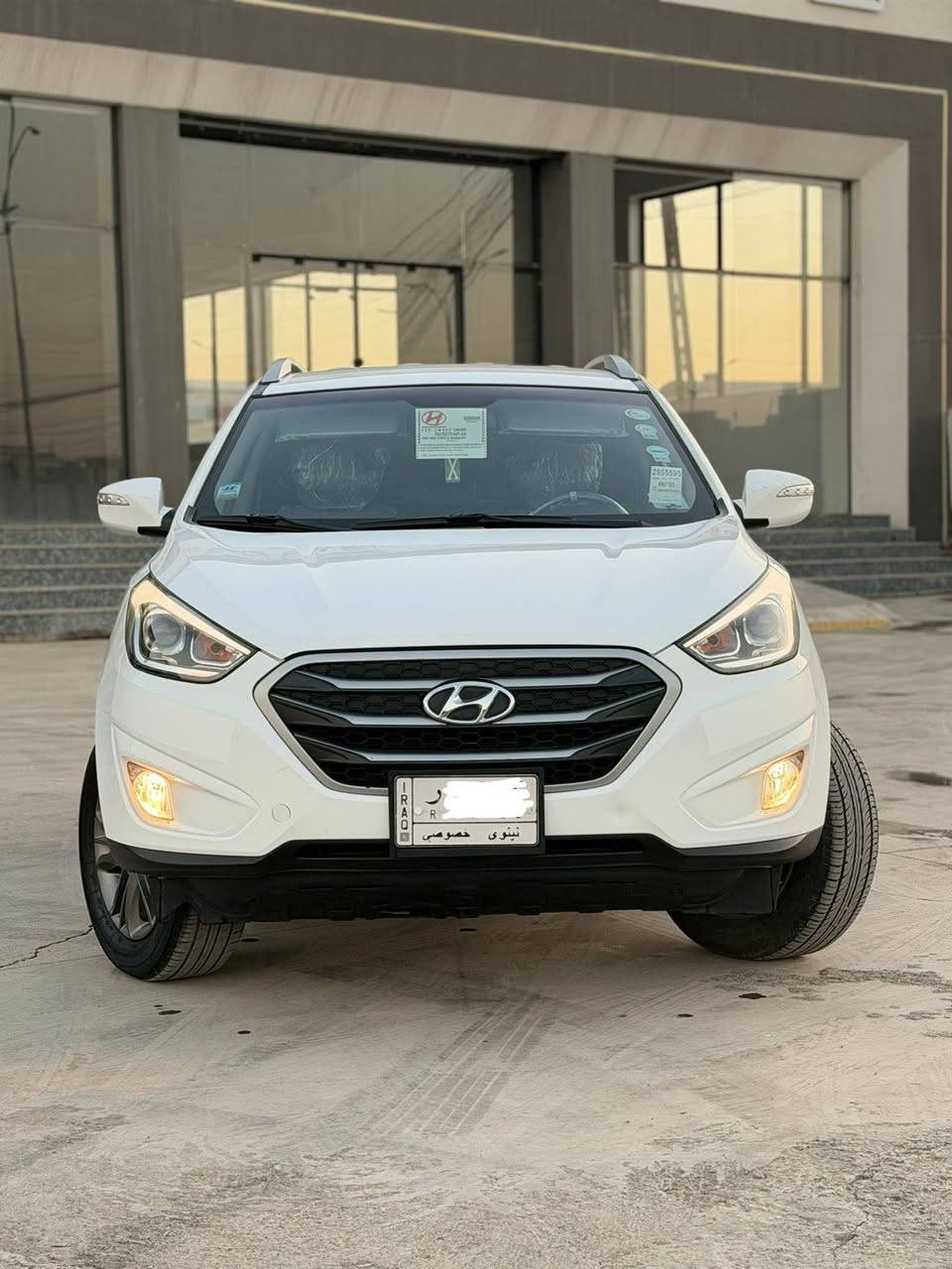 سلام عليكم

توكسن للبيع او مراوس

موديل 2014 شكل ال 2015

بجم سنتافي السياره جديده بمعنه الكلمه
السياره فول عدا الفتحه بدون بارد بدون حادث
كلين السياره سبير مانازل لايت ابو الحاجب
ماشيه 68 الف كيلو سويجها الثاني بعدو بلنايلون  محرك وكير شرط مامفتوح السياره بعدها بلكارتون
رقم نينوى شرط التحويل
للستفسار عن السعر الاتصال بلرقم
***********
*********** موصل, نينوى
