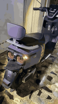 السلام عليكم دراجه الريان تالجيت ام عيون مكفوله نضيفه العقل و الملف بلادي ما مفتوح  جيب وياك مصلح يفحص الدراجه واكفه يحتاجلها بطاريات بس  جديده السعر 550 بيها مجال حك الجيه مكاني بغداد حي اور ***********
