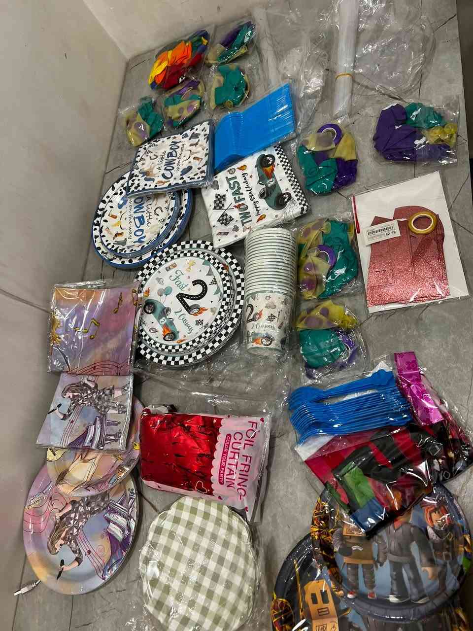 شلعه شغلات ميلادت كامل. سعر ١٥ الف


**إذا كنت صاحب هذا الإعلان وتريد حذفه لأي سبب، رجاءا أرسل رسالة إلى الدعم الفني**