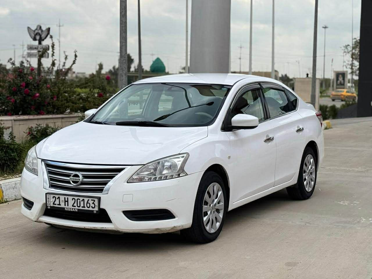 نيسان سنترا خليجي 
موديل 2018
رقم سليمانيه بأسمي كلها جديد شرط التحويل والوكاله 
محرك وكير على وضع الشركه مامفتوحات
سياره بدون مصرف جاهزه من كل النواحي
سياره بيه اشويه تعديل بارد بل باب فقط بدون دواخل وبدون فتح سياره على وضع الشركه 
***********
