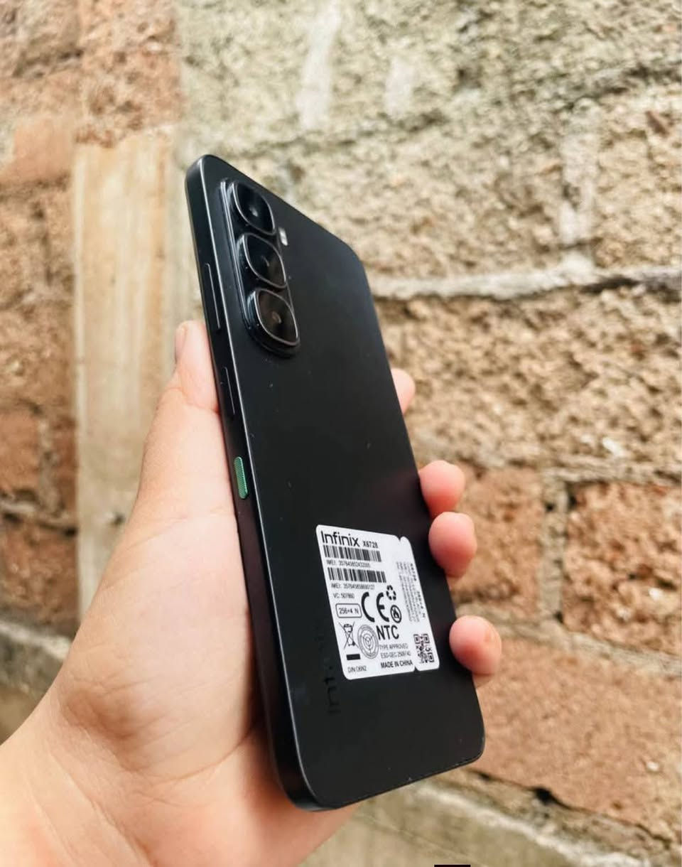 جهاز Infinix HOT 60i
مشتخدم سبوع ذاكرة 256

بعدة جديد شخط مابي 

السعر خاص 
مكاني تكريت


**إذا كنت صاحب هذا الإعلان وتريد حذفه لأي سبب، رجاءا أرسل رسالة إلى الدعم الفني**