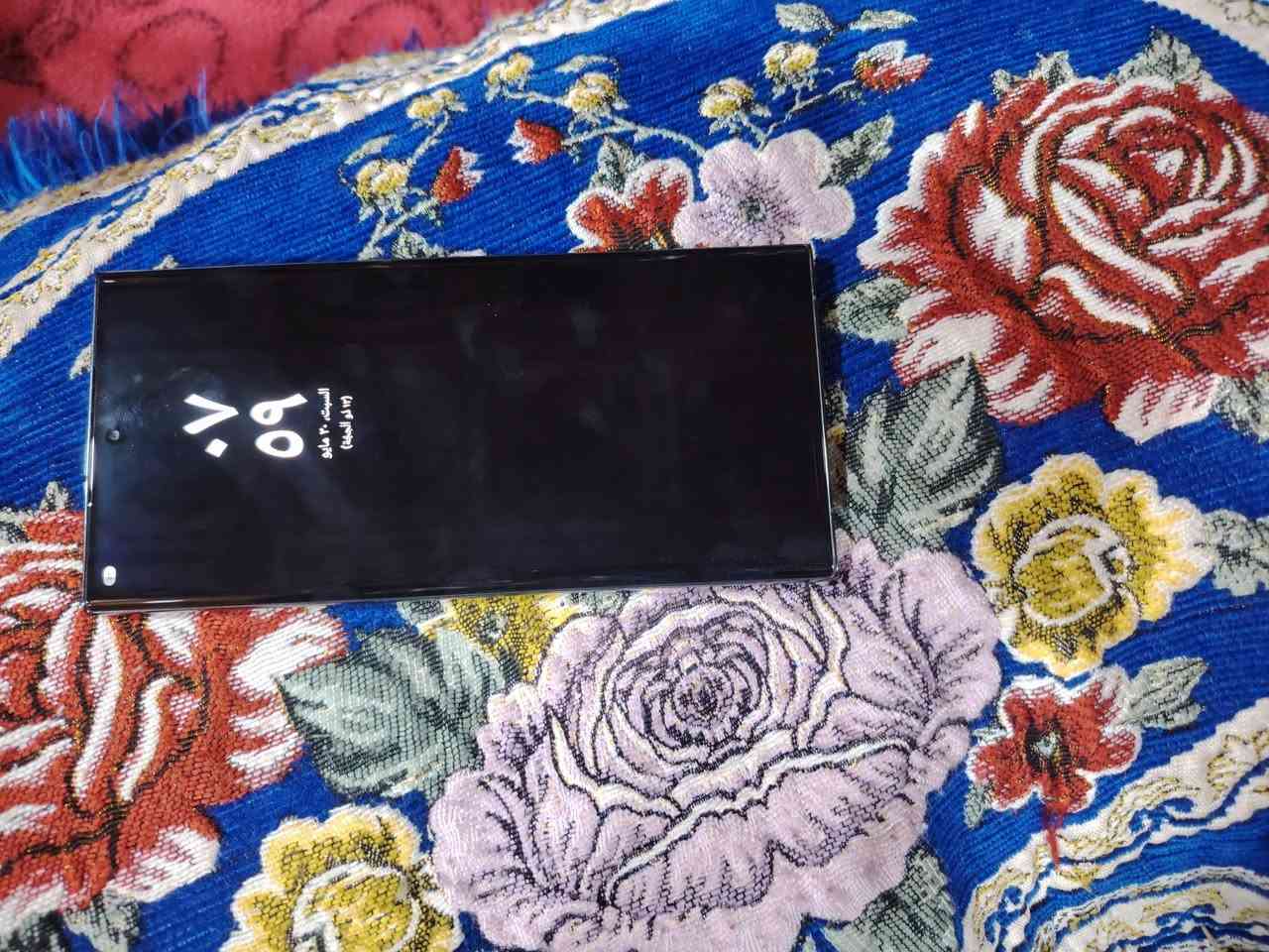 سلام عليكم جهاز انترا 23اس شرق اوسط دبل شريحه جهاز مكفول من تصليح جهاز جديد ذاكره 256 سعره ٦٢٥شراي يننتصل***********
