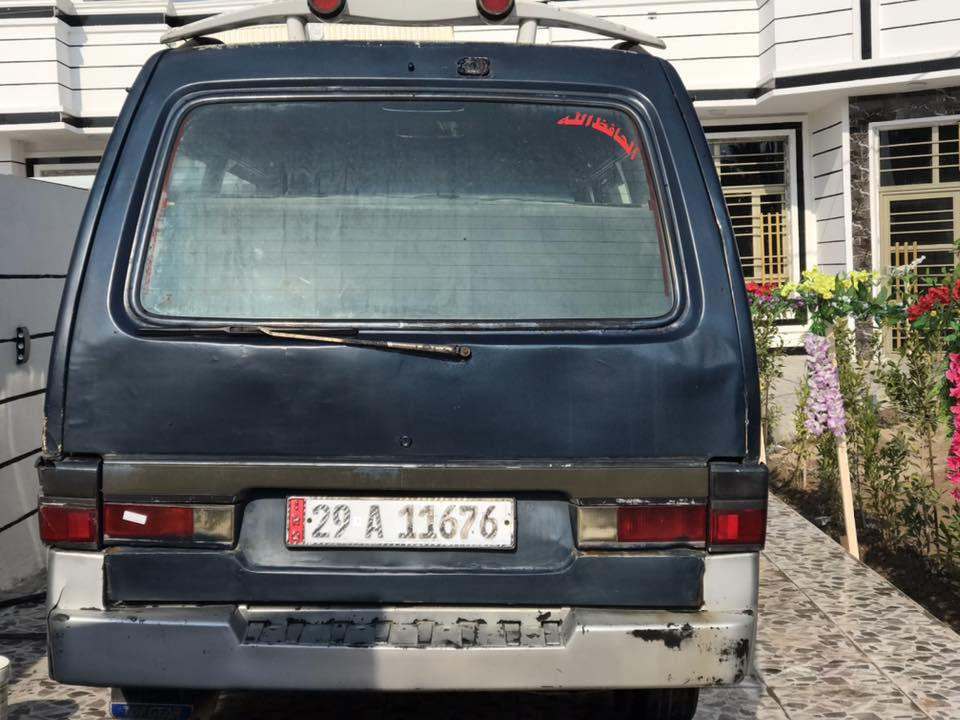 سلام عليكم كيه بسته البيع موديل 1995 رقم واسط مشروع وطني جديد سنويه ٢٧ محرك كير اكسل خير من الله صدر جديد تخم تاير جديد باتري جديد كهربائيات كله شغله شاصي واحد مصلح مصبوغه عام 
سعر ٣٥وبيه مجال
***********
مكان بغداد ابو غريب
