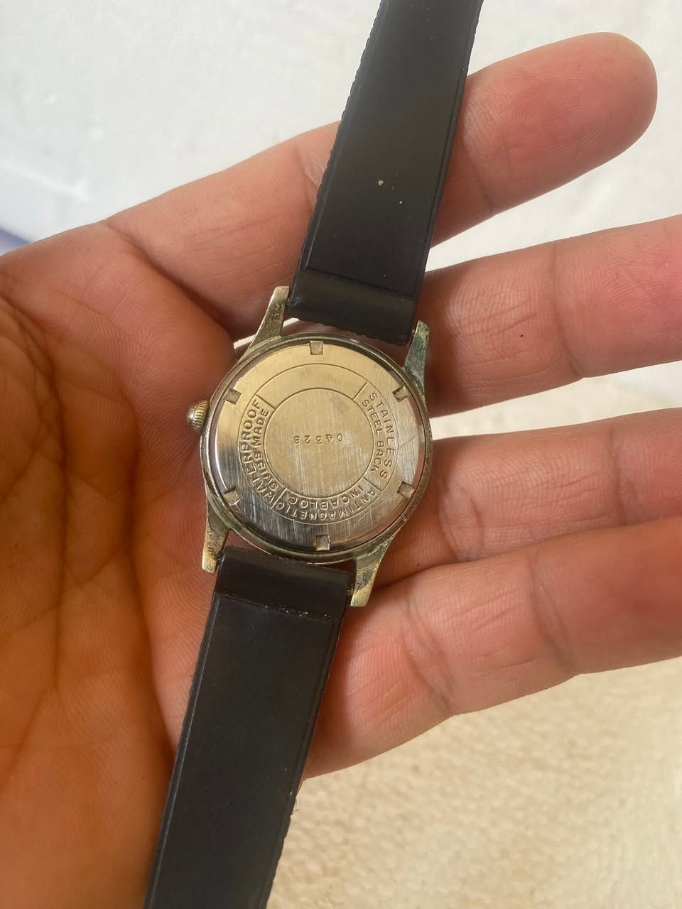 سويسري فنتخ قديم قطر 31 شرط شغل
سعر 45


**إذا كنت صاحب هذا الإعلان وتريد حذفه لأي سبب، رجاءا أرسل رسالة إلى الدعم الفني**