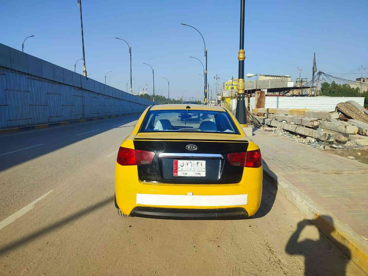 سيراتو امريكي 2011مكينة 2000بغداد ياسمي جاهزة للأخير حادث باب وجاملغ امامي فقط بدون داخل مكينة وكير وحدادية وتبريد تخم تاير جاهزة للأخير السعر 82بابل ***********
