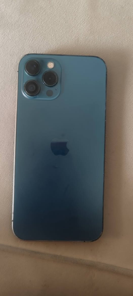 12 برو ماكس  ذاكره128 بطاريه100  شاشه مبدله  بيع فحم  مضيع اليميل مالوالجهاز   السعر 180 بي مجال   موصل ايمن حي رجم حديد
***********
