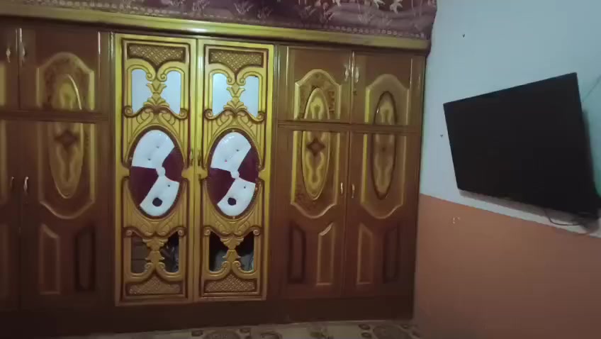 سلام عليكم كنتور لبيع ابو السته المكان مدينه الصدر ***********
