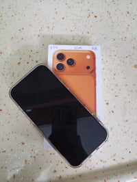 آيفون ١٧ برو ماكس • شرق اوسط • مشحون ٧ مرات