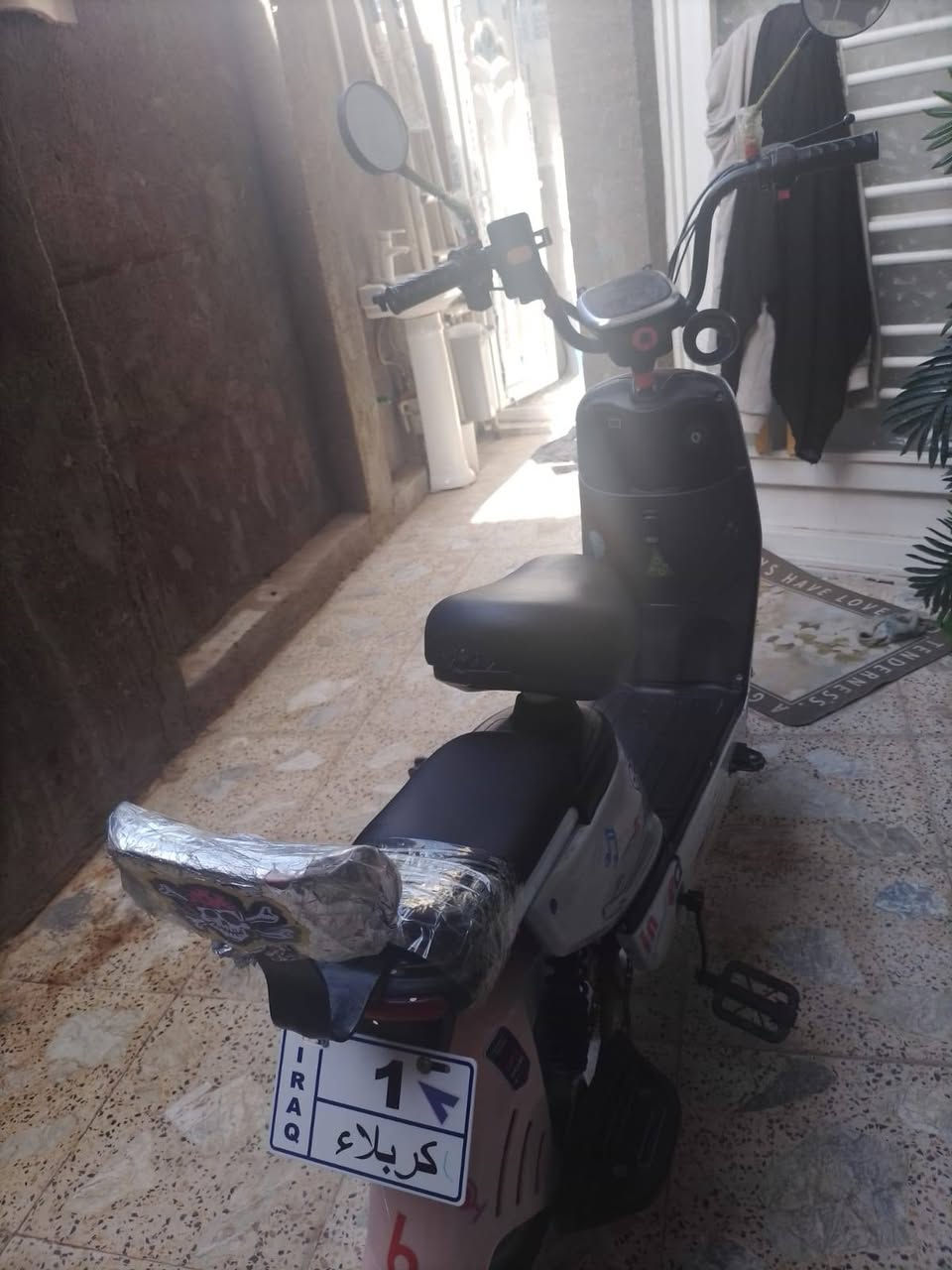 دراجه شحن للبيع
الدراجه نضيفه جدا 
لم يبدل فيها شيء لحد الآن بلاديه مستعمله قليل جدا وهذه صورها سعرها ٢٥٠ وبيها مجال قليل جدا


**إذا كنت صاحب هذا الإعلان وتريد حذفه لأي سبب، رجاءا أرسل رسالة إلى الدعم الفني**