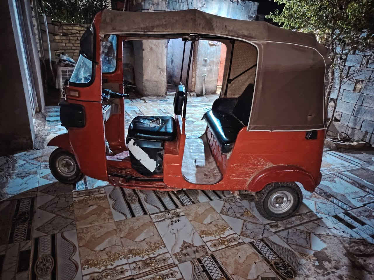 تكتك البيع موديل 20تكتك جهزه وحلوه كبل الشارع أوراق تصل ***********
