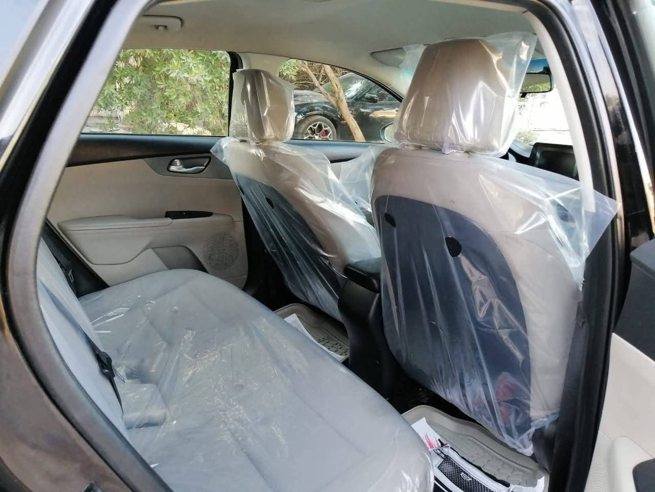 سلام عليكم
كيا فورتي موديل ٢٠٢٠ وارد أمريكي محرك ٢٠٠٠ دوش
حادث بنيد وجاملغ مبدلات ودعاميه مبدله لا شاصي ولا لغد ولا ايرباك
شاشه بلاديه
رادار امامي
تحديد مسار
تحكم جهتين
داخل لونين
تاريخ ١٧/1/دخلت هزه
السعر ١٣٠ وتساب فقط
***********
