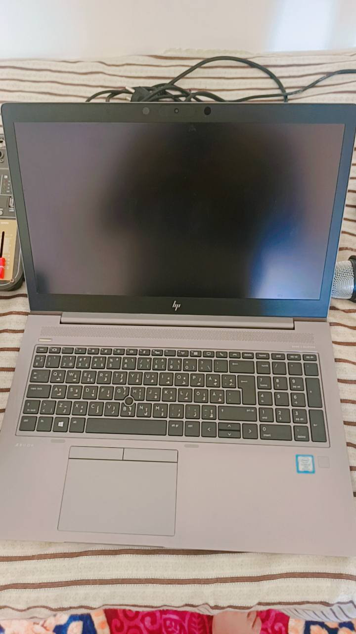 لابتوب hp شاشه لمس واضائه كيبورد, النضافه 100% وبطاريه 100% مناسب للالعاب والبرامج القويه
المواصفات
hp zbook 15u G6
معالج coi7 من الجيل الثامن
كارت شاشه متصل 16GB
كارت شاشه منفصل 4GB نوع
 amd radeon pro wx 3200
الرامات 32GB
هارد 500GB ssd
السعر 600 الف


**إذا كنت صاحب هذا الإعلان وتريد حذفه لأي سبب، رجاءا أرسل رسالة إلى الدعم الفني**
