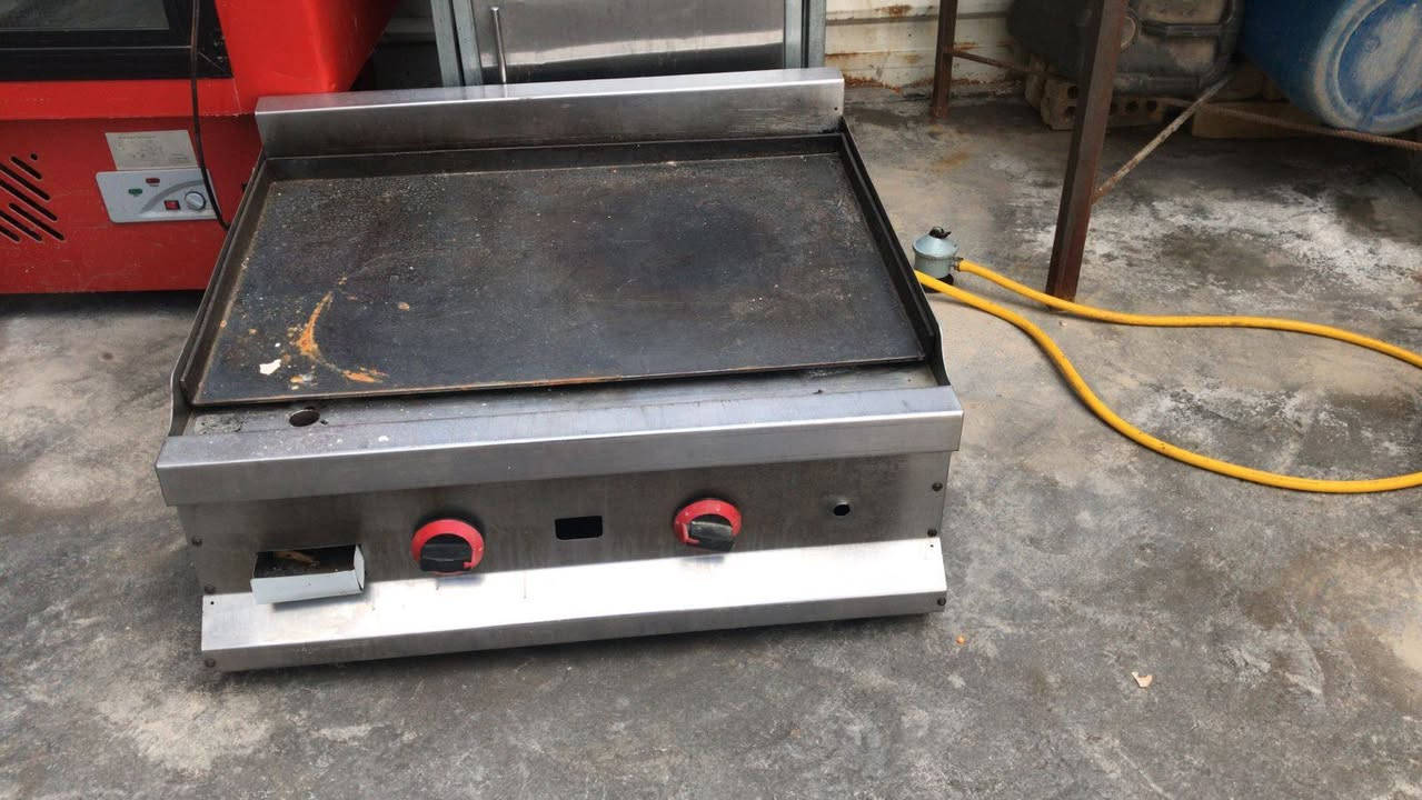 سلام عليكم غراض مطعم  كلمن وسعرهه وسعار مناسبه مكاني بصره دزلي رساله وتساب اكتب مطعم حته اجاوبك، ***********
