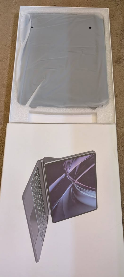 السلام عليكم
1.ESR ASCEND SERIES  for ipad pro 11 2024
2.ESR REBOUND SERIES for ipair air 11 ,Air 10.9 , pro 11
3.GUSGU 13 inch rotate magic keyboard 
4.SENGBIRCH Magic Keyboard for ipad pro 11 
5.FineWoven key ring Air tag 
6. Lonli iphone 15 plus كفر 
7. A2663 Battery for Apple Watch Series 7 41mm A2473 A2475 A2476 بطارية ساعة ابل
 السعر 100 الف مع التوصيل


**إذا كنت صاحب هذا الإعلان وتريد حذفه لأي سبب، رجاءا أرسل رسالة إلى الدعم الفني**