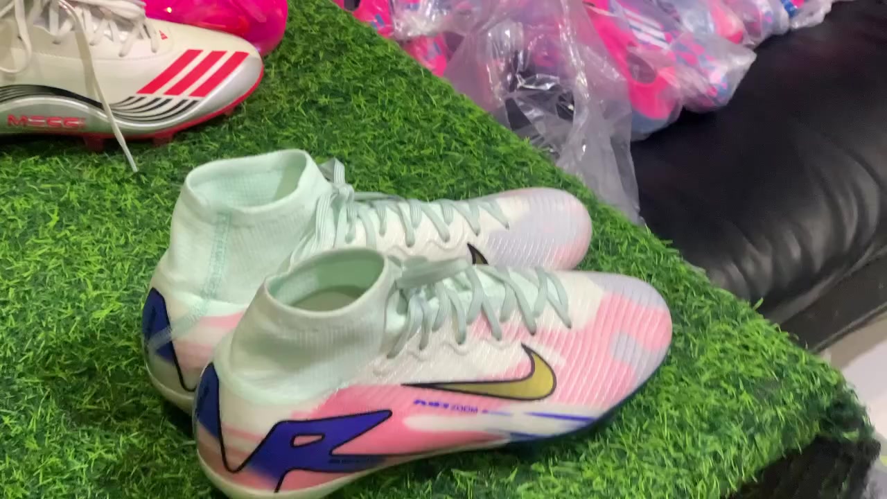 Nike  …..zoom   🔥🔥🥇🥇🔥  نسخة اورجنال ضمان 30 يوم 😎😎😎لون  جديد 😍😍😍😍متوفر جميع المقاسات 40 41 42 43 44 45متوفر   8 الوان 🎖️🎖️🎖️🎖️🎖️اصدار   2025😎😎😎😎😎😎بسعر     $$$$$🔥🔥🔥  😍😍😍عنوان #منبج_شمال_الحديقة_العامة_جانب_معهد_الرسالة  #ادلب #اللاذقية #طرطوس #حماه #حمص #رياضة #كرةقدم #رياضية #دمشق  #حلب #درعا توصيل  لجميع المحفاضات🔥🔥🔥متوفر جملة ومفرق لتواصل وتس اب 0934830196


**إذا كنت صاحب هذا الإعلان وتريد حذفه لأي سبب، رجاءا أرسل رسالة إلى الدعم الفني**