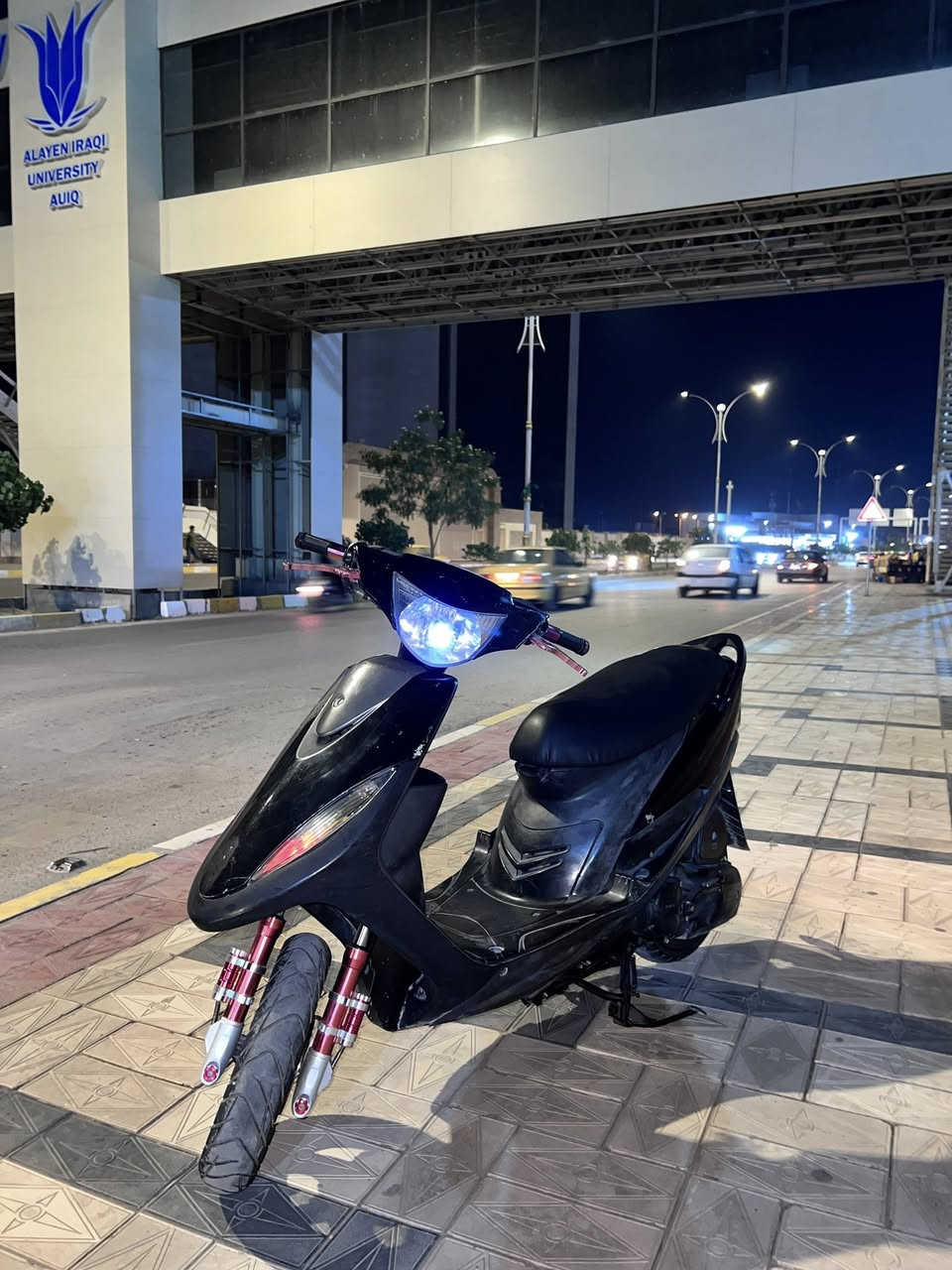 ماكس عدله للبيع مزوده صدر رياضي
يدات بريك سبع الوان 
قبضه بانزين سبع الوان 
صالنصه رياضي كاربون فايبر 
تخم تاير جديد الاستفسار ***********
