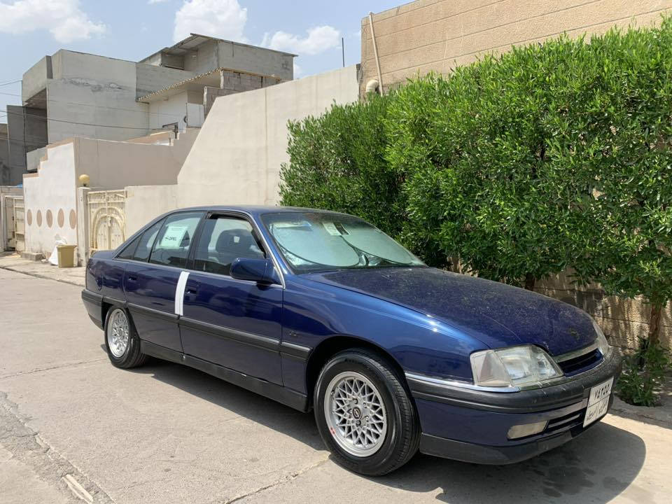 ئؤپل ئؤمیگا مؤدیل ١٩٩٣ گیر تؤماتیک سەنەوی نوێیە هەتا ٢٠٣٠ رەقەم باریک سەیارە بەناو خؤمە  بەناوکردن براوە و وەرگەرا بەشە رت  جەمپیکی خە فیفی پیشو پشتی هەیە سەیارە کە نقوستانی تیدانییە سعری داوای 45وە رە قە و  مەعامە لە ***********
