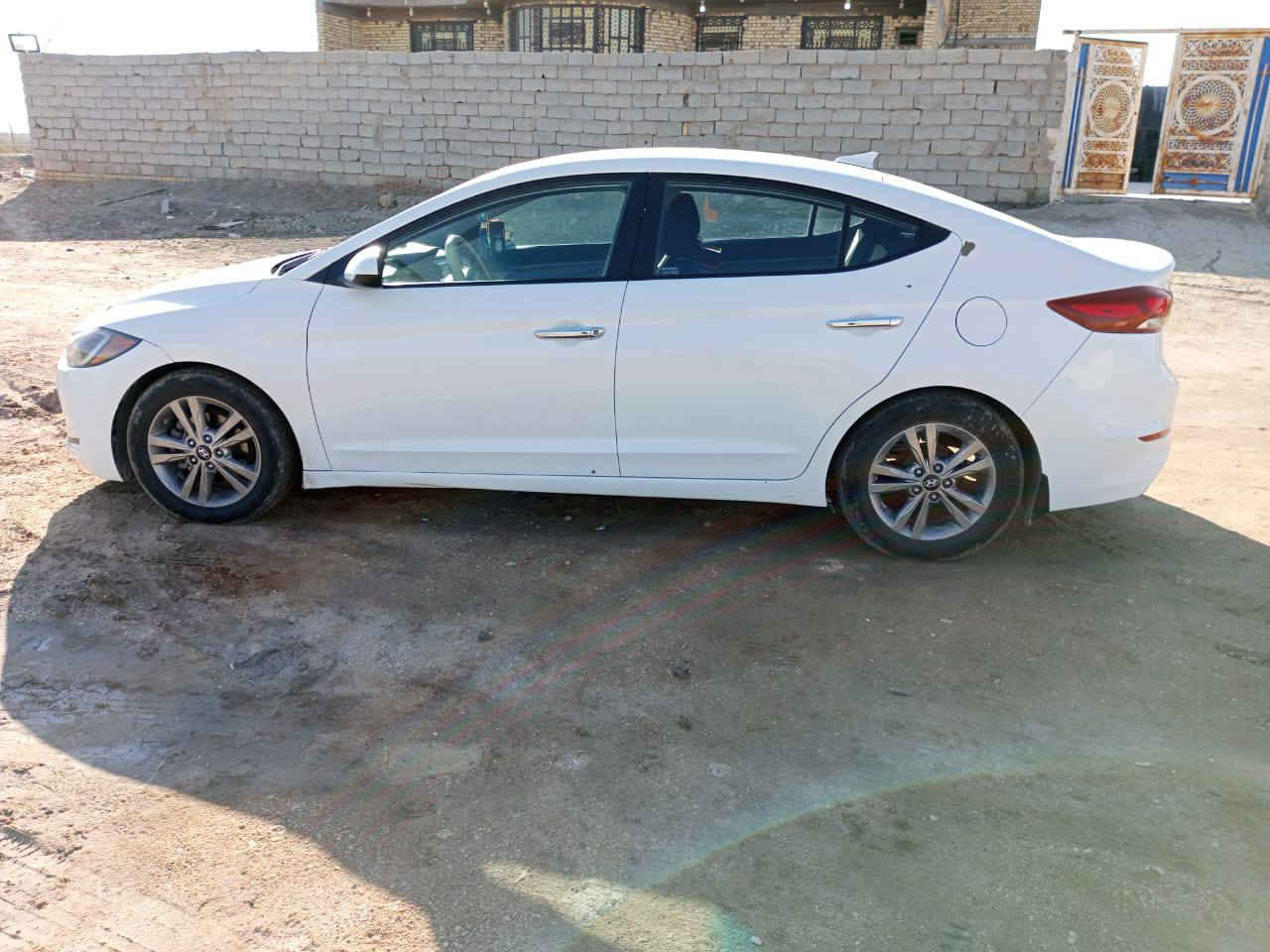 السلام عليكم سياره النترا موديل 2017وارد امريكي مكفوله ضربه وتبديل ما عدا التقشير السعر 120  رقم الهاتف *********** مكانها ناصرية مركز
