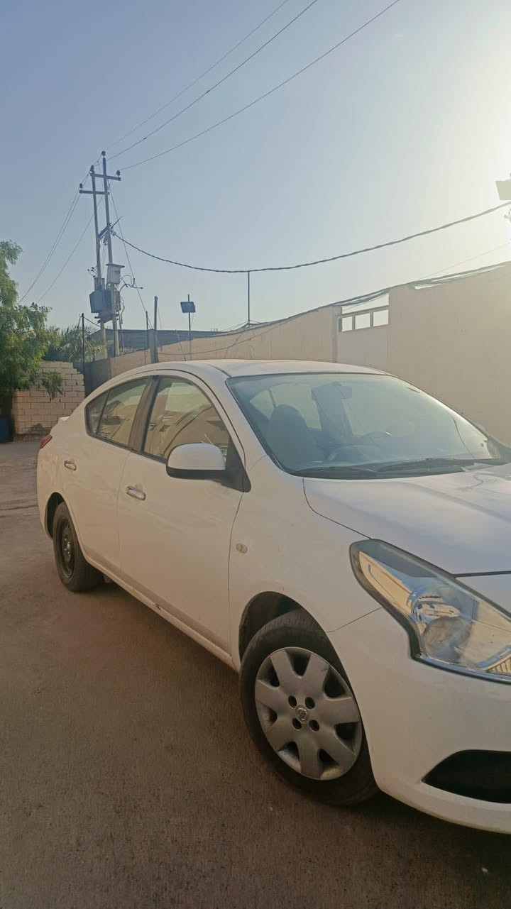 سلام عليكم للبيع نسيان سني
موديل 2022 
ماشيه 104 الف 
بيه البابتين الي يم من جه السايق بيهن بارد 
و البابتين من الجه ثانيه وحده مبدلة و الثانيه بيه بارد 
كير و مكينه بحالة جيدة و مابيهن اي نقص رقم اربيل و تحويل ثاني يوم مكان السياره بغداد 
سعر 98 ورقه وبيه مجال
***********
