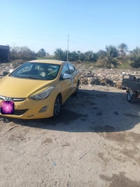 الانتره خليجي للبيع موديل(2014) مصفره هيئه وغرمات سياره بسمي تخم تايرا...