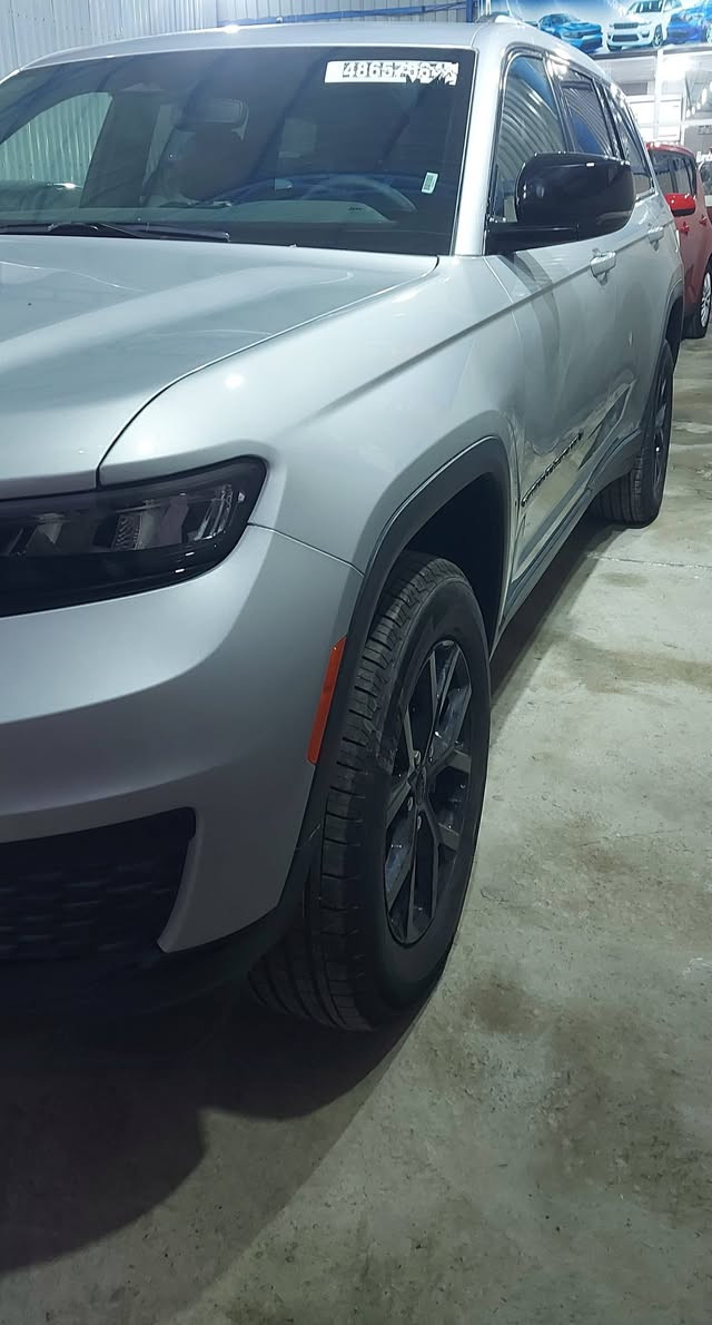 السلام عليكم
جيب لاريدو 2024 
الضرر:  قبق صندوق فقط
حرة بدون رقم 💥
للاستفسار الاتصال *********** 
كراند لشراء وشحن السيارات الأمريكية والكندية ✔️✔️
