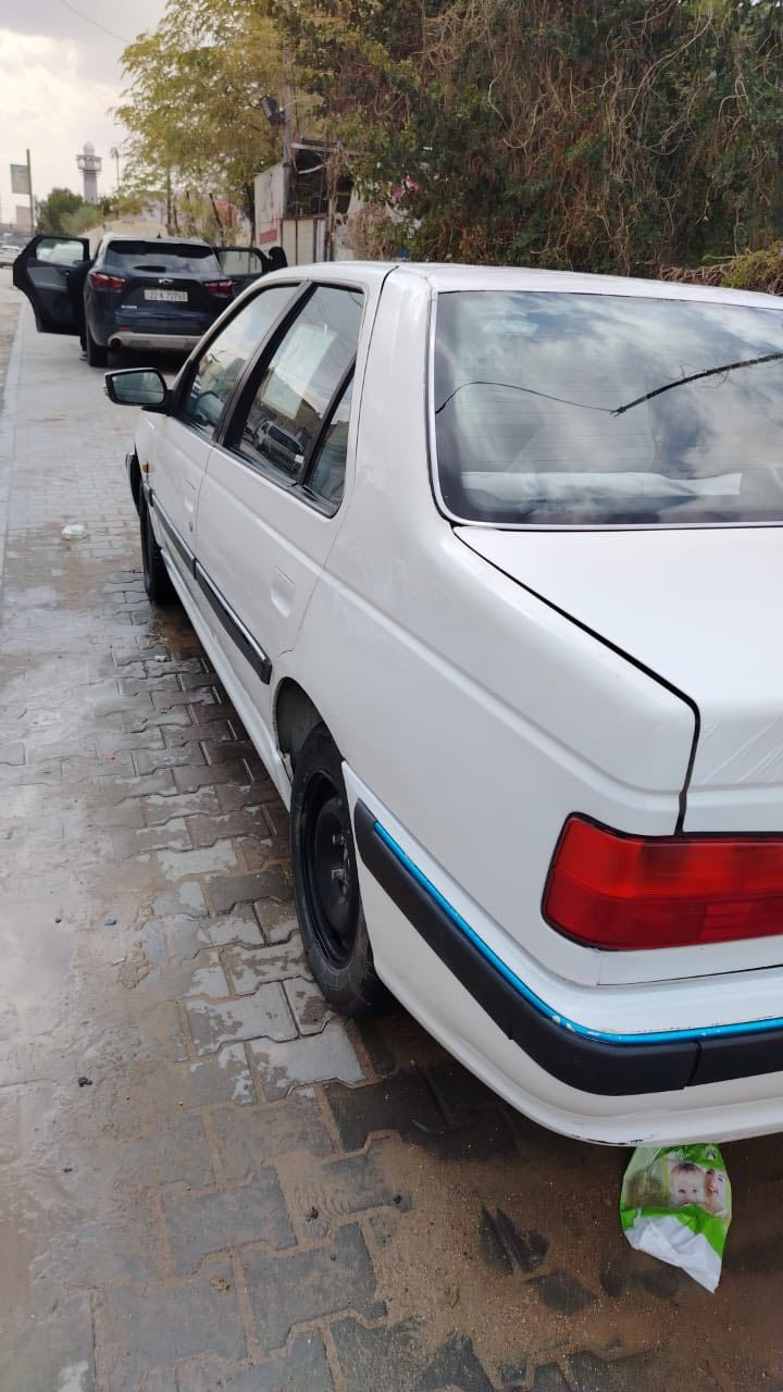 سلام عليكم بيجو بارص موديل 2013 رقم بابل السياره جاهزه من كلشي كير محرك تبريد مكان السياره نجف حي القادسيه السعر 45 وبيه مجال للستفسار ***********
