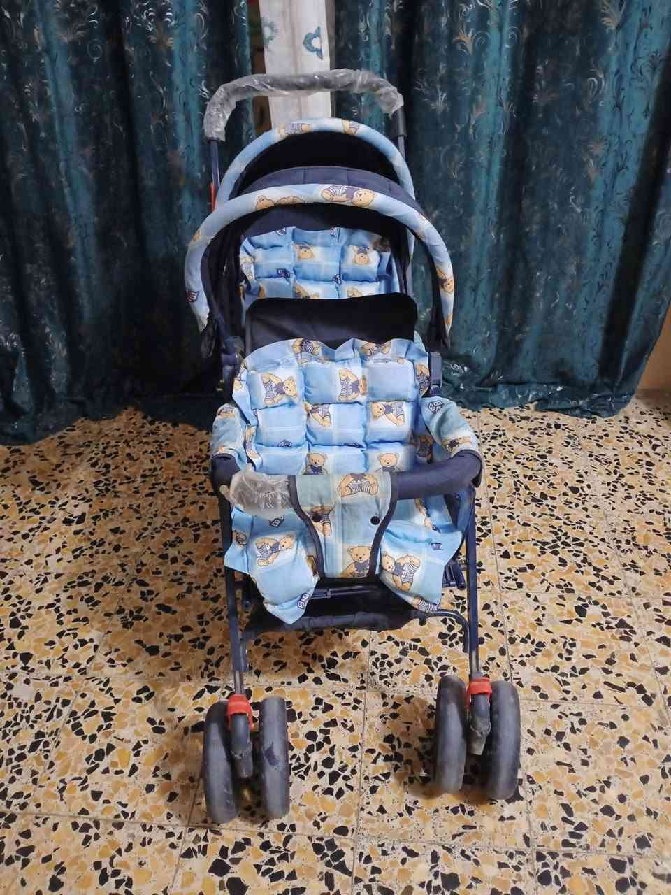 سلام عليكم اخوان عربانه جديده مستخدمه شي كلش بصيط مكانهه كوفه سعرهه 65 ***********
