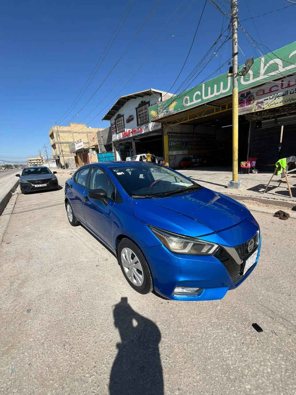 نيسان فيرسا 2021 بيها جاملغين و بنيد بيها شويه تكحيلات وبداية شاصي
مواصفات تحكم ستيرن جهتين شاشة لمس بلادي حساسات امامي خلفي مانع اصطدام مانع انزلاق تثبيت مسار 
95 وبيها مجال
***********
