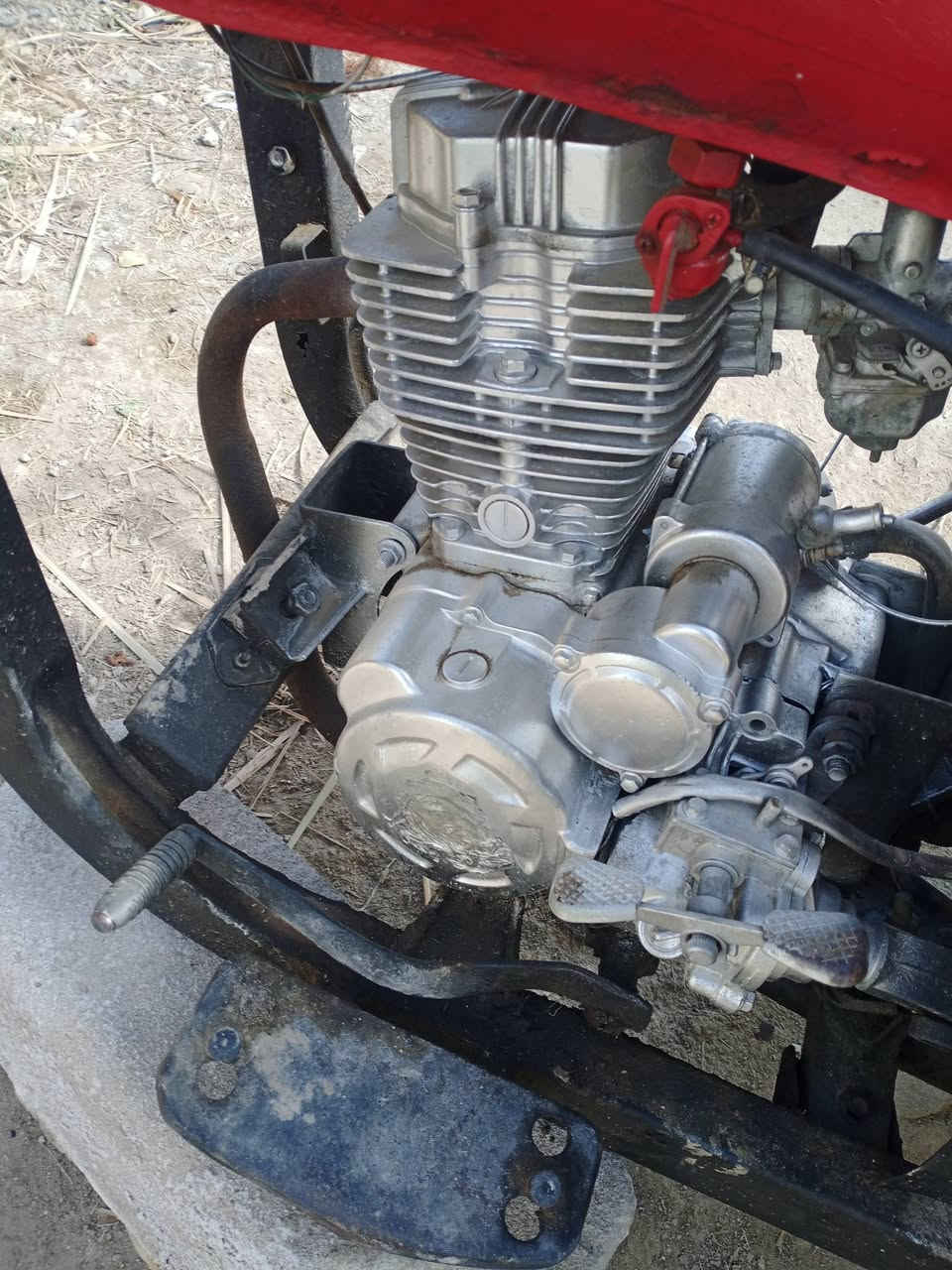 سلام عليكم البيع ستوته موديل9مكينه 17شاصي مكفول رقم سنويه بدي جديد مكينه نضيفه تايرات جديده السعر 550بيه مجال مكاني بابل الحمزه الغربي رقمي ***********
