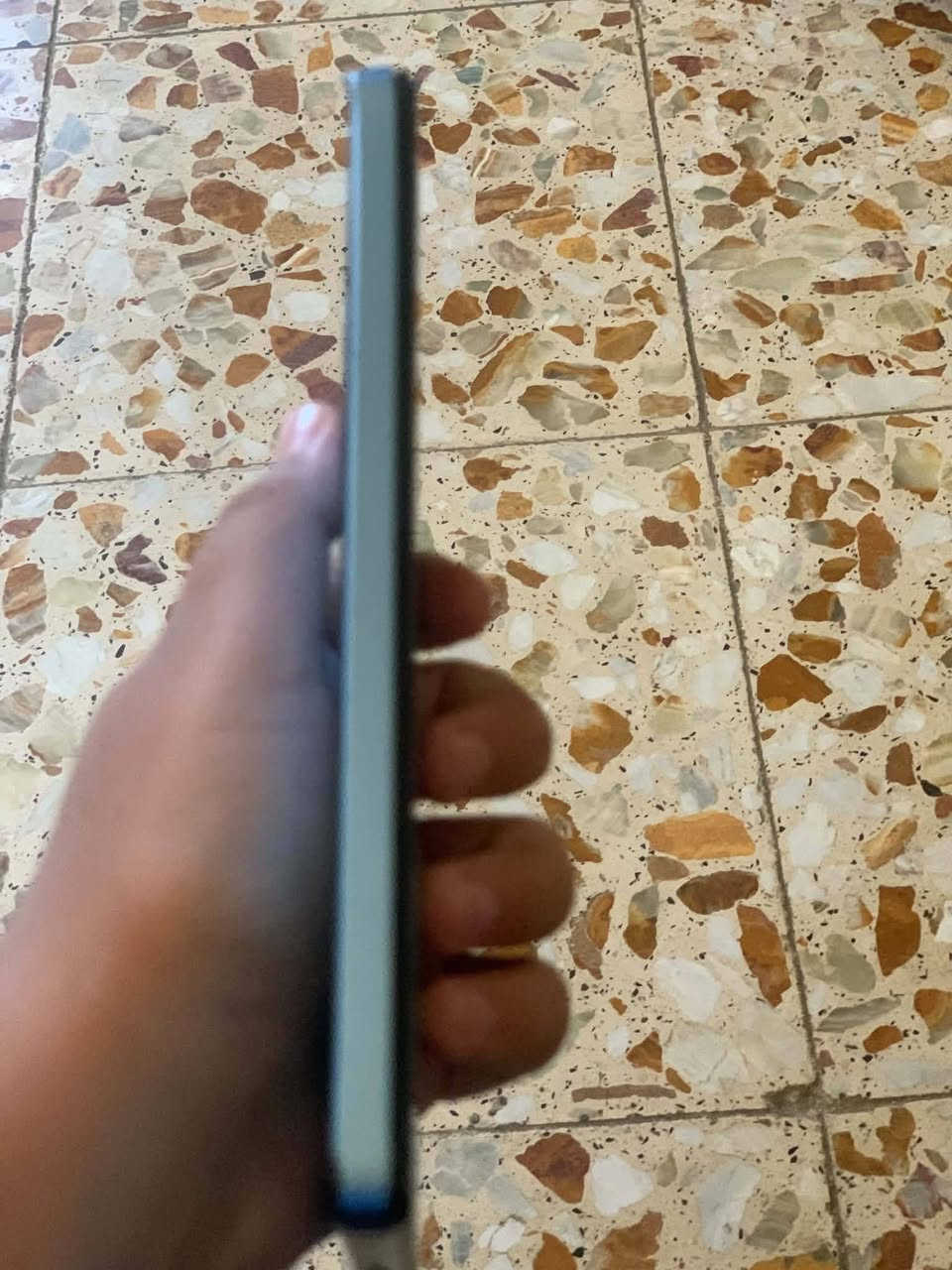 بوكو X5 PRO ذاكرة 256 رام 16 بي شويه شخوط السعر 130 مكاني بغداد الشعب حسينية المصطفى تواصل ***********
