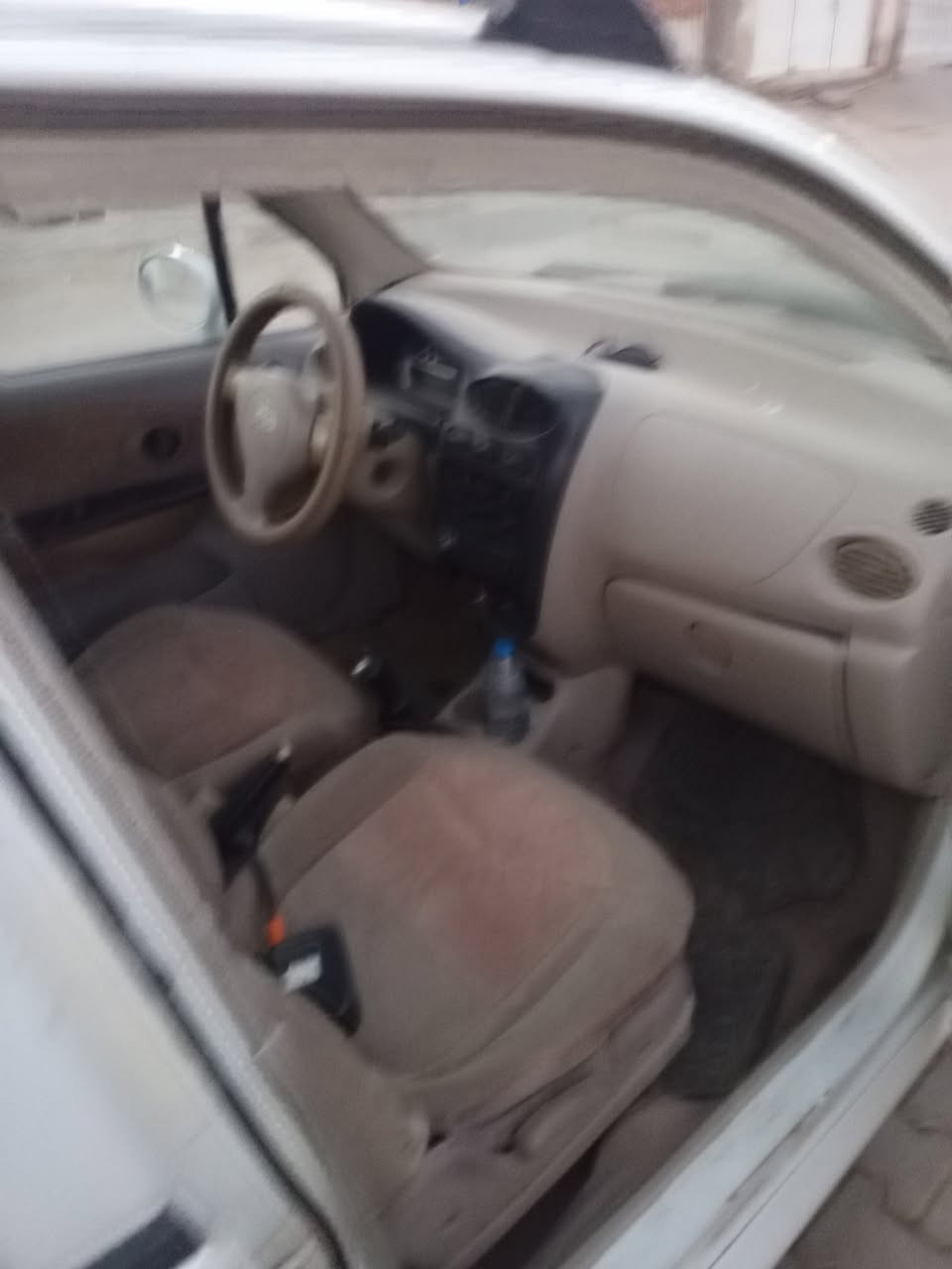 كيو كيو البيع سياره مناسبه وحلوه اتو كير محرك خير من الله موديل 13كهربأيات شغاله رقم الدولي الجديد السعر 25وبيه مجال وكلشي موجود بسوك***********
