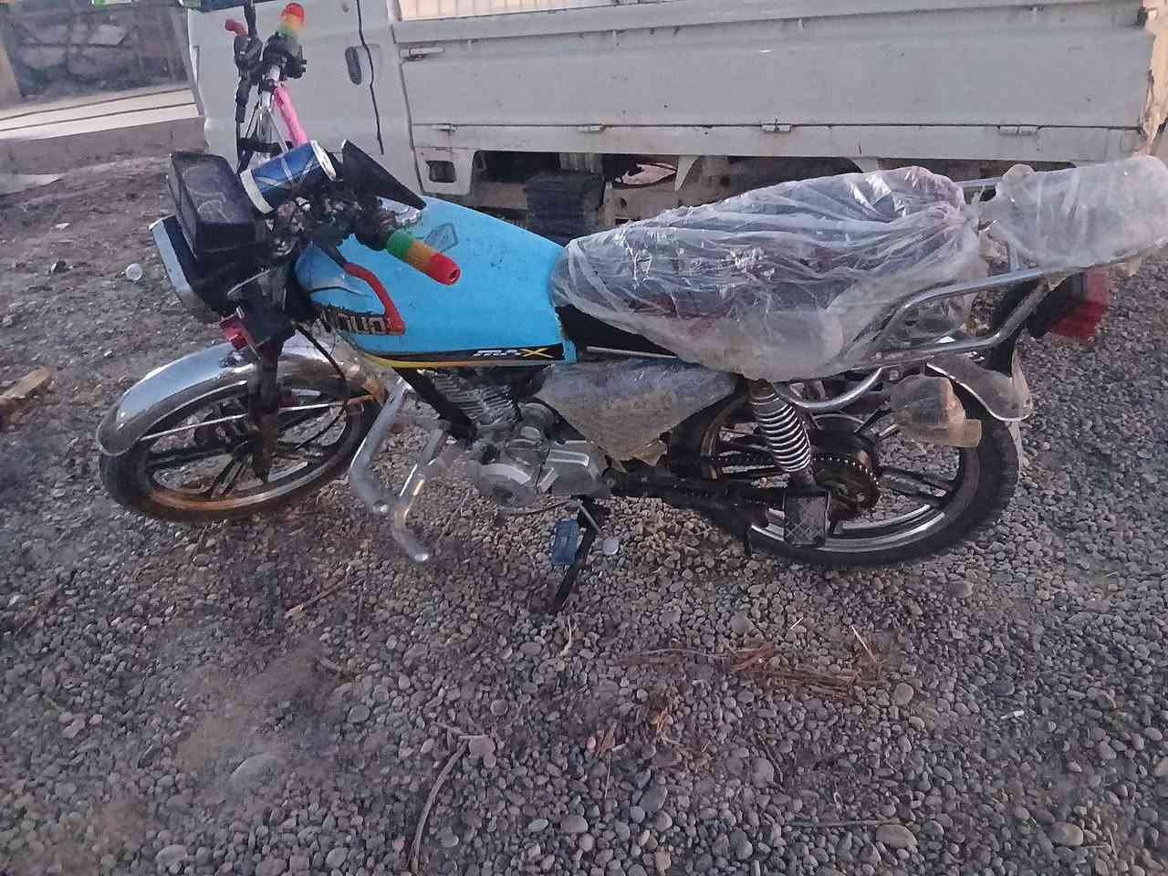 سلام عليكم ايراني خمس كير لل بيع كله جديد بلاد سلف ههندر موديل 23اوراق كامله دراجه كامله كله الموقع صلاح الدين تقاطع بني سعد سعر ٤٥٠ وبي مجال قليل جدا للاستفسار ***********
