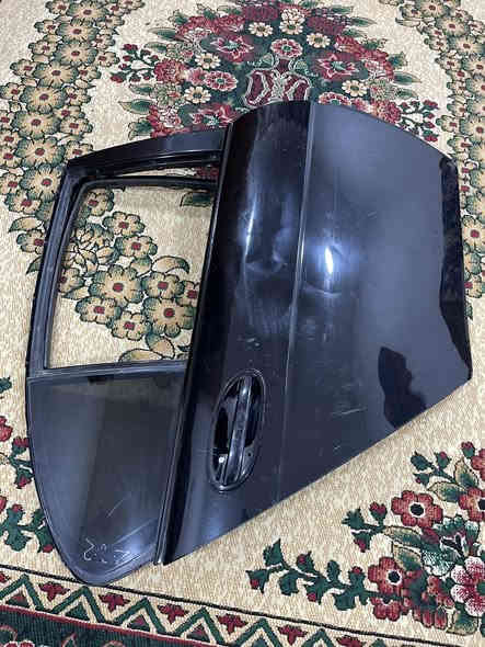 بطاين باب قصير مزرف الي بيهن بردات مو عادي وابواب قيمهن واني خادم ***********
