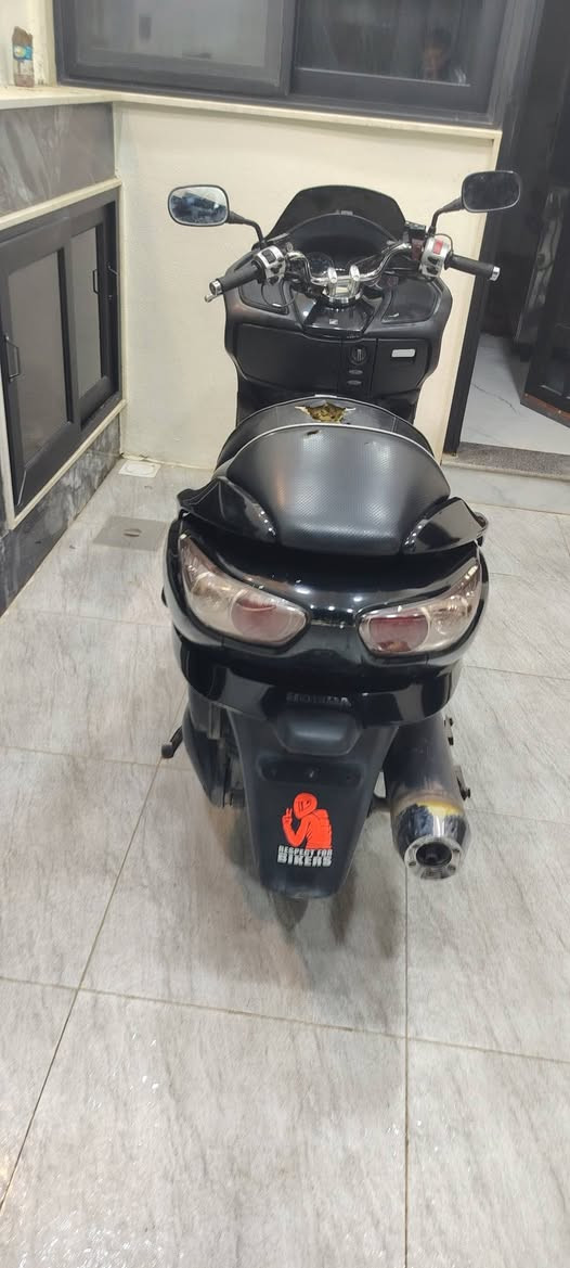 للبيع
عطلها بسيط كتف الشحن
ادفع سعر عجبني ابيعك


**إذا كنت صاحب هذا الإعلان وتريد حذفه لأي سبب، رجاءا أرسل رسالة إلى الدعم الفني**