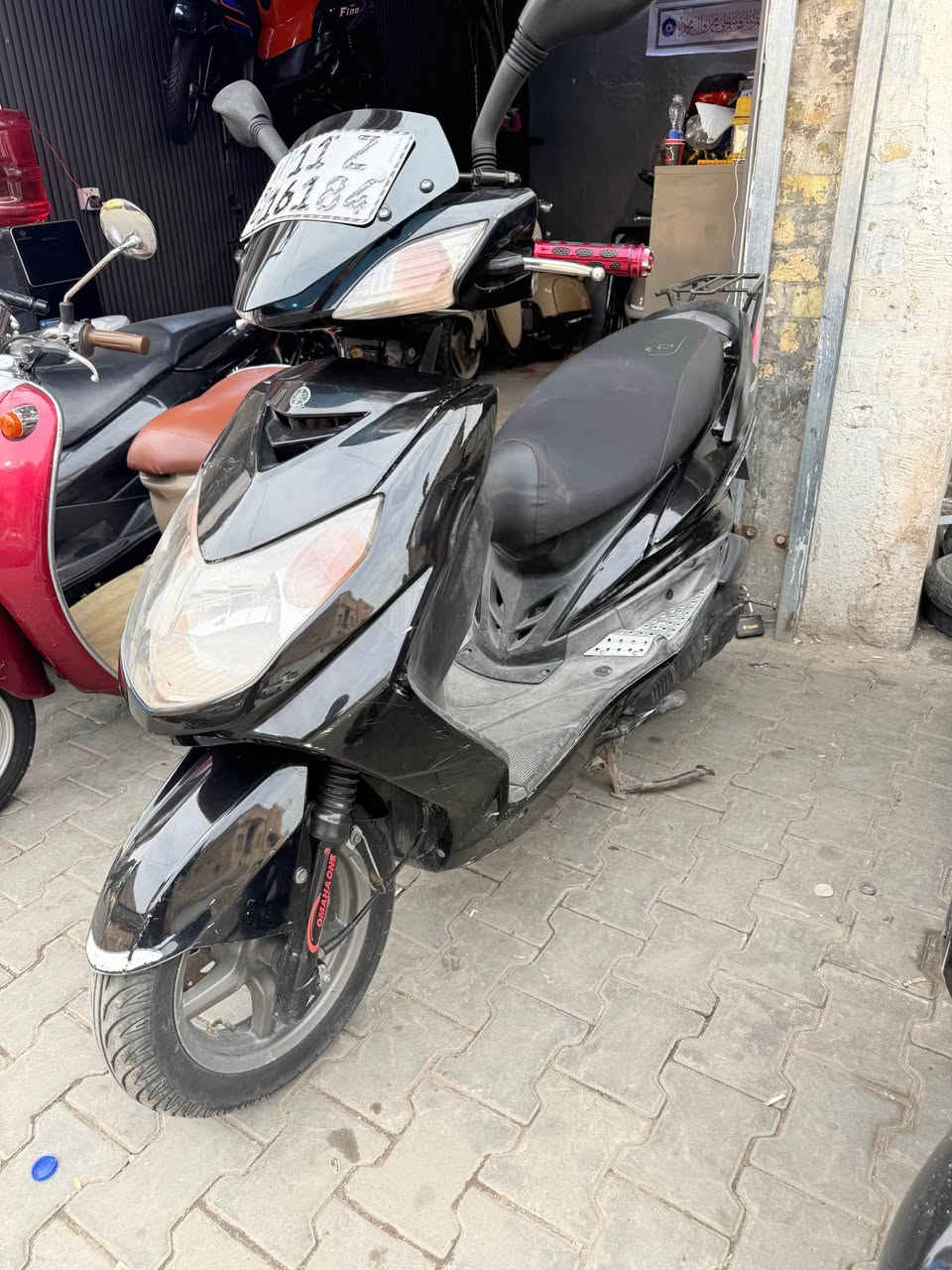 سكنس كوري نوزل 
ثعلب كابريتر 
السعر على 15 ورقه محال بسيط 
***********
مكاني بغداد فضوه عرب 
معرض كريم الربيعي بغداد, العراق
