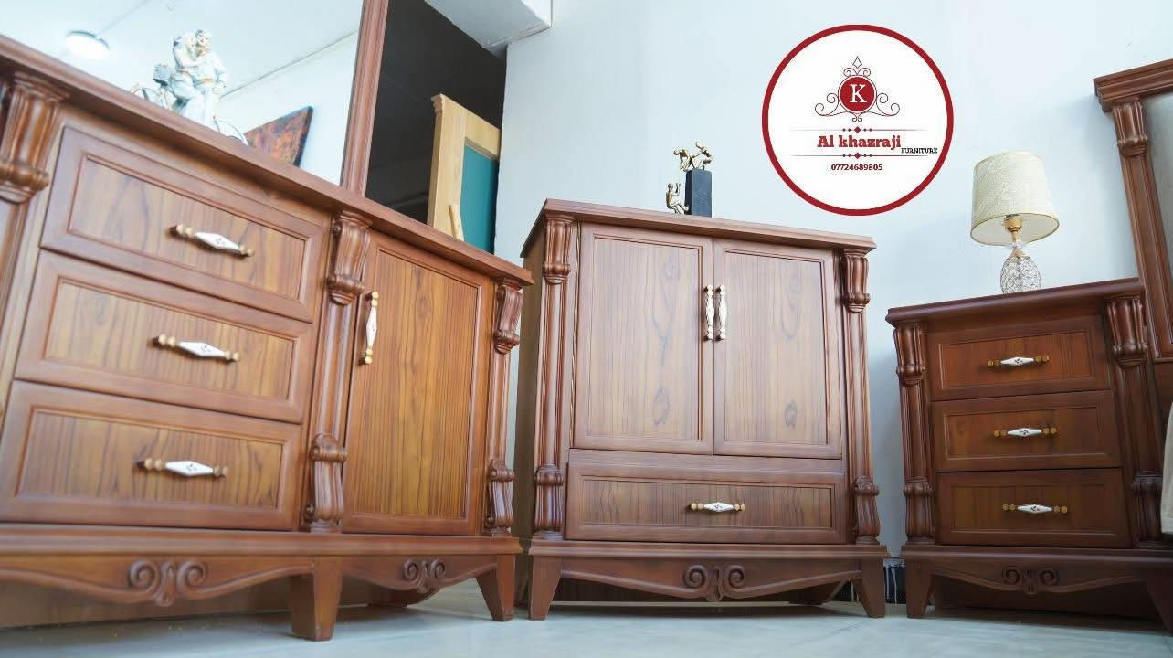 ⁨	⁨	‎موديل فينيسيا  اللون البندقي كلير مات مطفي ‎هاي الغرفه مصبوبة صبابة  ‎ عباره عن خشب وصاج وزان وجاوي   ‎السعر 4 ملايين 250 الف ‎نجارة عراقية 100‎%‎ ‎ضمن وجبة الدرجة الفاخرة ‎غرفة 6 ابواب  ‎جميع ملحقات الغرفه الكنتور الزاويه الجربايه ميز مرايه الكومديات الوجهه والداخل 5 ملم صاج طبيعي ‎ القاعدة كبس صاج وجهين 5 ملم يعني عمل تنسى عمر ‎الظهر چرچوبة داخلية شد براغي  ‎كل الغرفة خشب زان 7 ونص سم ‎كل الغرفة لف الابواب والمجرات خشب زان 4ونص سم ‎السرير عدد 2 لوح خشب چام مع بلوك ارضية يكون ارجل عدد 8 ‎ارجل جاوي مجفف مرتفعه عن الارض  ‎حجل زان ‎وطابورية اضافية  ‎ارتفاع الكنتور 2.30سم ‎عرض الكنتور 3.60سم ‎عرض زاوية الملابس 1.20سم ‎النزال ( العمق ) 60 سم ‎يعني الكنتور وزاوية الملابس ضلع كامل 4.80سم ‎الجربيه 3.00سم المنام 1.80سم في 2.00سم ‎السعر 4750 ‎معرض ومعمل الخزرجي للأثاث    ‎الشد والتوصيل مجاني الى جميع محافظات العراق    ‎✔ تتوفر لدينا داخل صالة العرض تشكيلة من الموديلات  ‎📍 _زيارتنا على موقعنا حلة / منتصف شارع ابو القاسم /من جهة سوق الحلة الكبير مجاور دكتور مكي الابراهيمي طبيب الاسنان.. ***********  *********** ‎#معرض_ومعمل_الخزرجي_للأثاث  #اكسبلورexplore #بغداد #الشعب_الصيني_ماله_حل😂😂🏃🏻‍♀️ #creatorsearchinsights 
