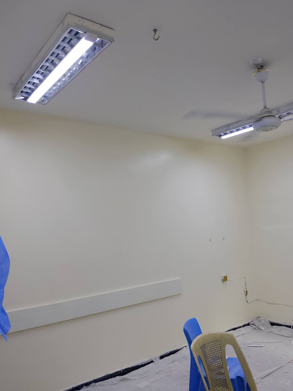 صباغ داخل وخارج ومعالجه الرطوبه عملي بغداد فقط ***********
