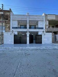 بيت زيرو • حي هفالان • مقابل حديقة