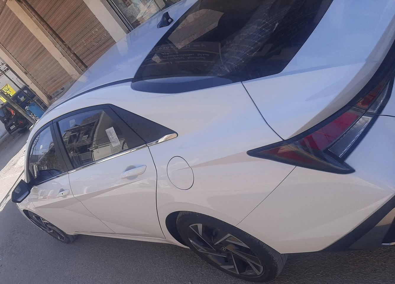 النترا للبيع موديل ٢٥ فول مواصفات واحد على واحد رقم أربيل مميز تحويل ثاني يوم ماشيه ٣ الف وضع الزيروا مدوشم الكاعيه والصندوك مكفوله كفاله عامه السعر ١٥١ وبيه مجال بسيط ***********
