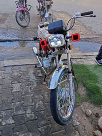 اربعه كير مديل 21 وكيله حمودي العارضي  النمره الثالثه ماكو رايدها 700 ...