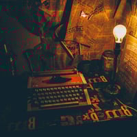 طابعة روسية نادرة الصنع يوغسلافية تعطي شكل جميل للغرفة ومناسبة للي يحب...