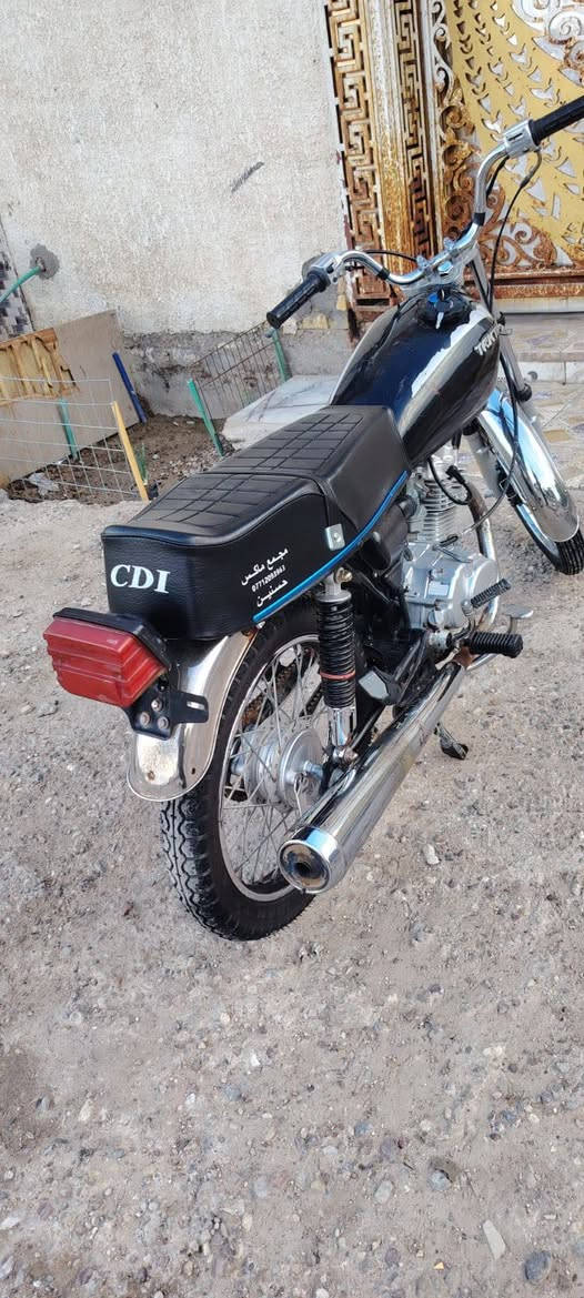 دراجه للبيع بدون وراق نضيفه ***********
