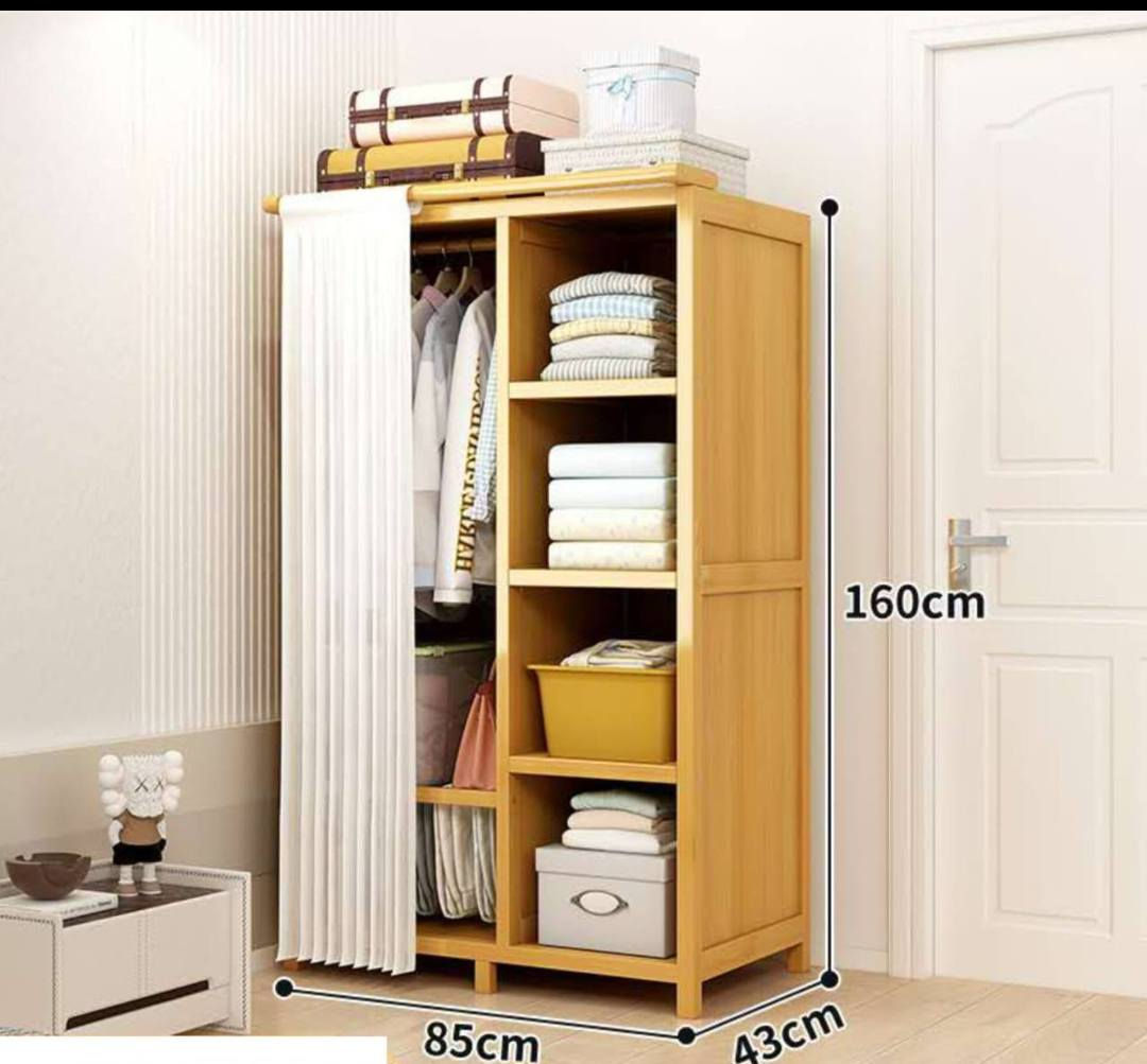 (#أثاث_مكتبي):

> ✅ الأناقة تبدأ من مكتبك!

وفرنا لكم تشكيلة راقية من الأثاث المكتبي:

#مكاتب أنيقة بأحجام مختلفة

#كراسي دوّارة مريحة

#مكتبات ورفوف لتنظيم المكتب

#طاولات جانبية وأدراج عملية

مناسب للمكاتب، الشركات، الطلاب، وأيضاً للبيت!

جودة عالية – تصاميم عصرية – أسعار تنافسية

التوصيل متوفر لكل محافظات العراق

للحجز والاستفسار مراسلة الصفحه☝️☝️☝️

---

#أثاث_مكتبي  
#مكاتب_عصرية  
#أثاث_راقي  
#تجهيز_مكاتب  
#كرسي_مكتب  
#مكتب_منزلي  
#أثاث_بغداد  
#توصيل_جميع_المحافظات  
#ديكور_مكتب  
#أثاث_عملي  
#أثاث_دراسة


**إذا كنت صاحب هذا الإعلان وتريد حذفه لأي سبب، رجاءا أرسل رسالة إلى الدعم الفني**