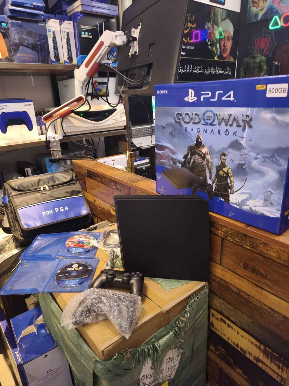 ب225.000 ألف فقط ..
بلي٤ سلم بالة مستخدم نظافة 100% ذاكرة 500 جيجا دبل جوستك تجاري كامل الملحقات مع الكارتون .
تحديث النظام 13.02الجهاز اونلاين مع قرصين مستعملات ٫
THE CREW 2/FIFA 18
للطلب والاستفسار الاتصال بالرقم التالي:-
***********/واتساب
او مراجعة مكتبنا الكائن في بغداد حي القاهرة نهاية شارع الدلفية او المعلمين قرب كرار فون للاتصالات .

متوفر خدمة توصيل بغداد وجميع المحافظات .
