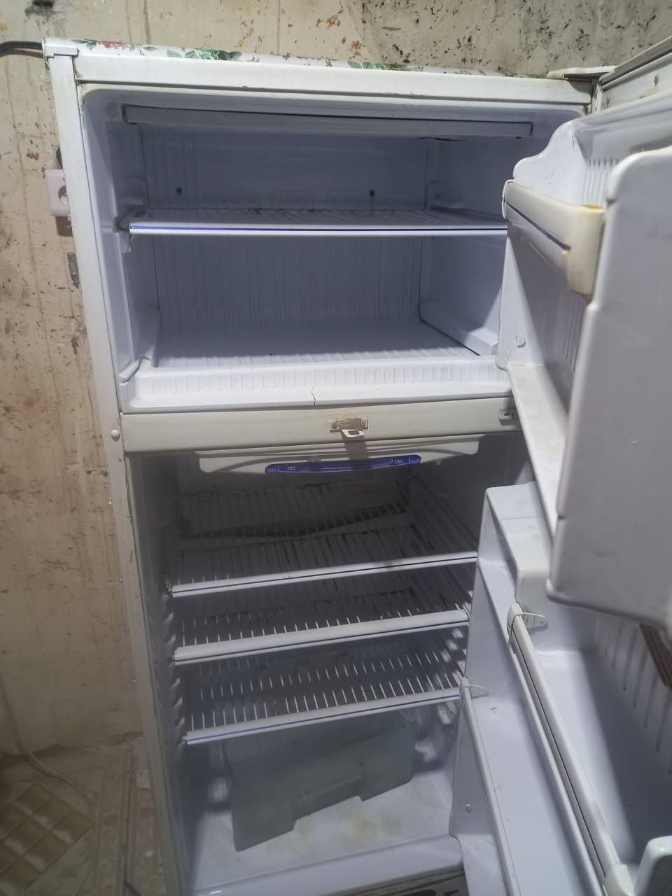 ثلاجه للبيع شرط الشغل السعر 125 وبيها مجال تعال خاص وتدلل ضمان اسبوع كامل


**إذا كنت صاحب هذا الإعلان وتريد حذفه لأي سبب، رجاءا أرسل رسالة إلى الدعم الفني**