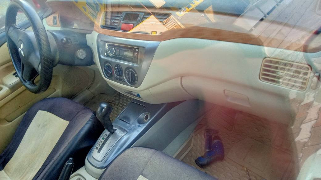 لانسەر،،2009،،،ئۆتۆماتیک،،، بیلاد مەکینەگەورە،،،،،،ناوزەرد،،ناوفۆڕمیکا،،،دوپارچە بۆیاغ،،بــــــــێ ناوگرتن،،،گێڕومەکینەبەشەرت،،تەبرید،،ساردو گەرم بەشەرت،،توندو تۆڵ و بێ مەسرەفە،،،،،،تەحویل و غەڕامەبەشەرت،،،،نرخی،،،، 73،،،،،،،،،،،،،ت،،***********،،،شوێن ڕانیــــــە رانية, السليمانية
