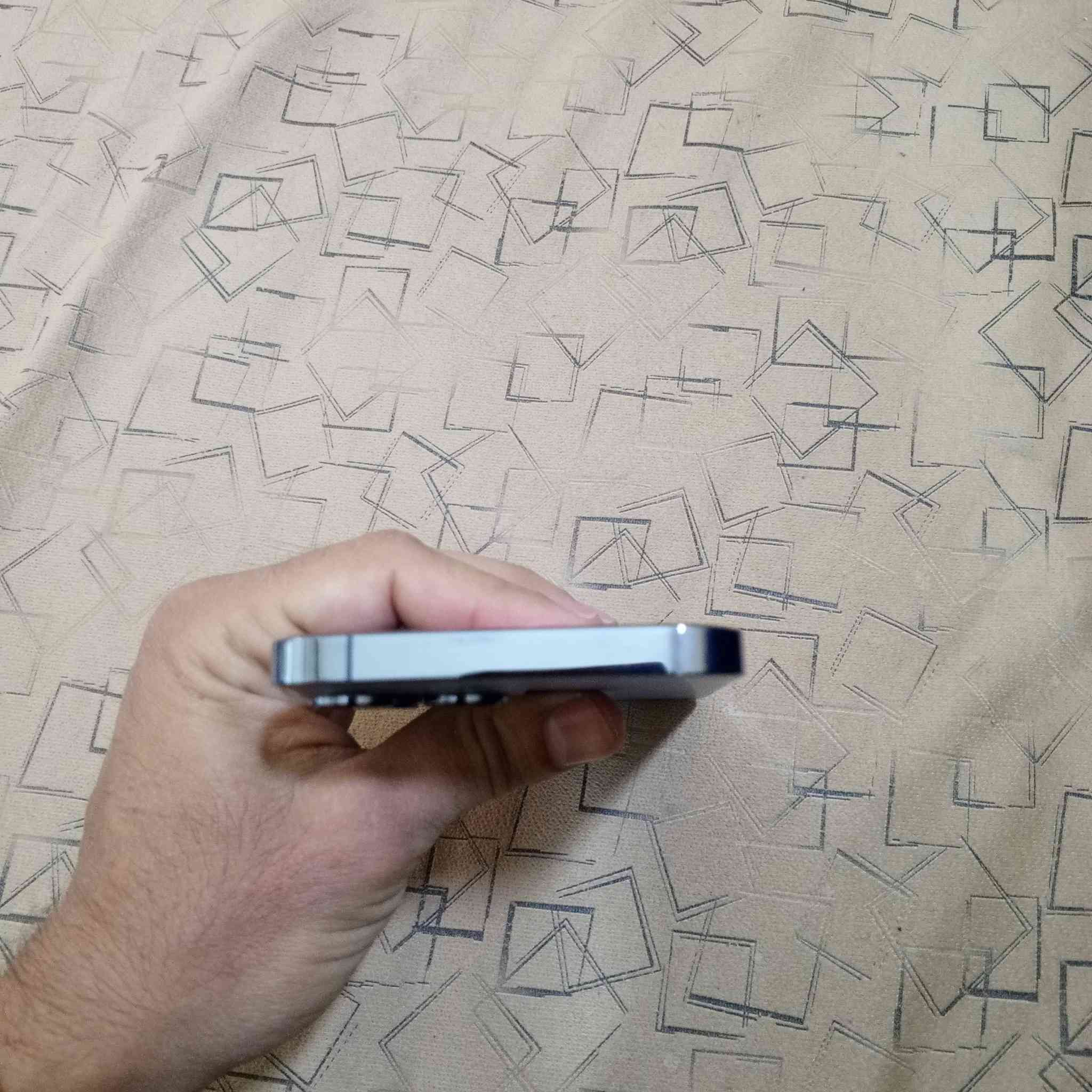 13 برو ماكس امريكي مامفتوح جهاز كلش نظيف ذاكره 256 الون بحري السعر 800 وبي مجال مكان بغداد الشراي خاص او اتصل وات ساب ***********
