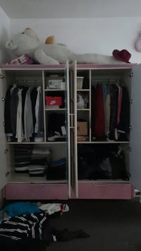 خزانة ٣ قطع • خشب مضغوط • منزلي