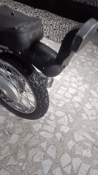 سلام عليكم دراجه البيع وراق المديل 18مكينه مامفتوحه السعر 525وبيه مجال/ ***********/
