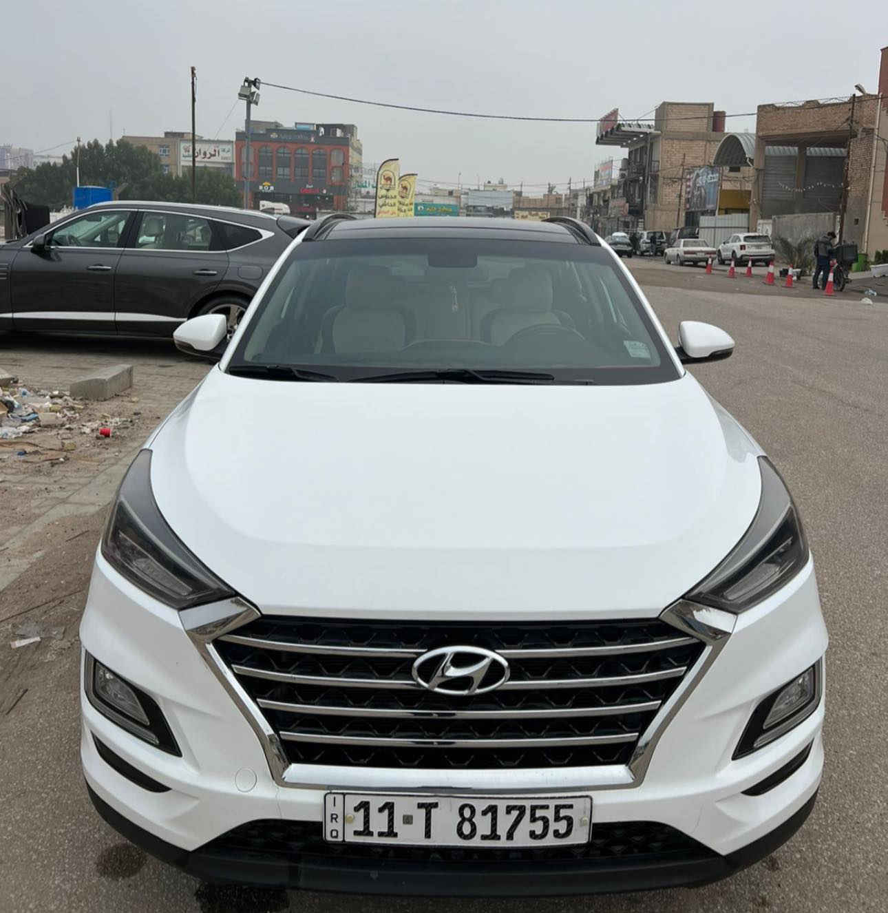 السلام عليكم
توسان 2020
ماشيه 88.000 مكفوله كفاله عاامه
رقم بغداد دولي الجديد مداور مضمون 
كير محرك تبريد خير من الله السياره كلش نضيفه
سياره فووووول مواصفات
-بصمه
-بانوراما
-شاشه بلاديه
-تحكم ستيرن
-لايت لد 
-بك لايت لد
وبعد بيهه مواصفات هواي مال الفول
سياره جداً نضيفه مال جناي بلخير ع ياخذهه
للأستفسار (***********)
